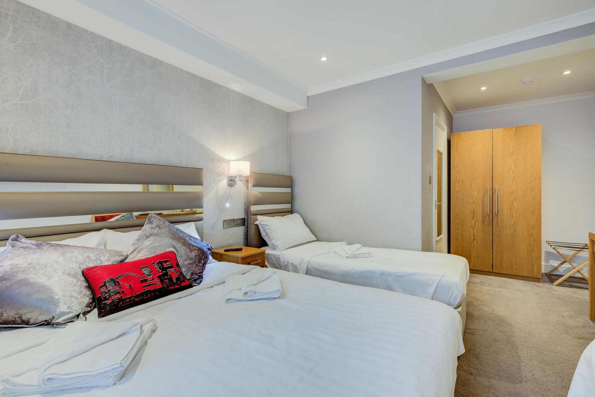 Kingswaypark Hotel At Park Avenue Londres Extérieur photo