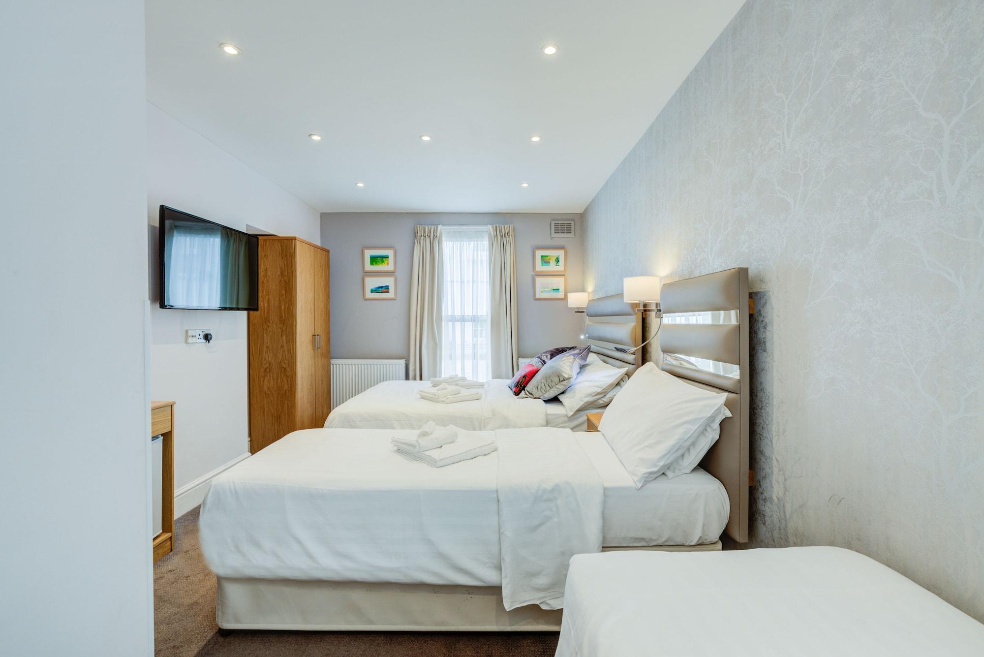 Kingswaypark Hotel At Park Avenue Londres Extérieur photo